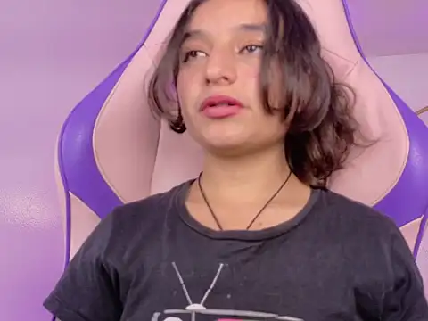_emily_jonexs webcam