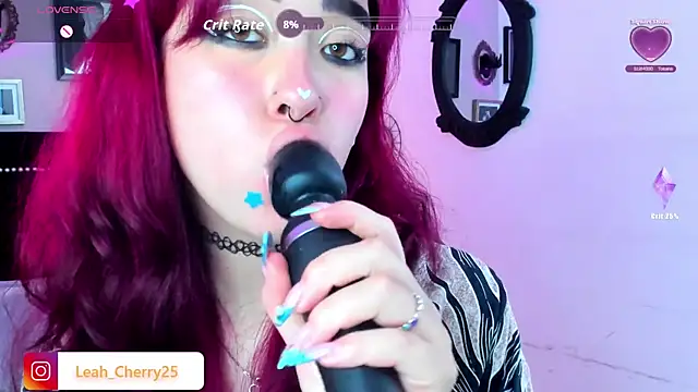 Leah_cherry webcam