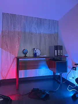 Susan_Voltaire webcam