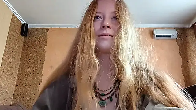 KateVibe_01 webcam