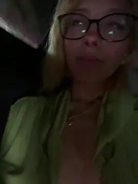 SweetBunnyGF webcam