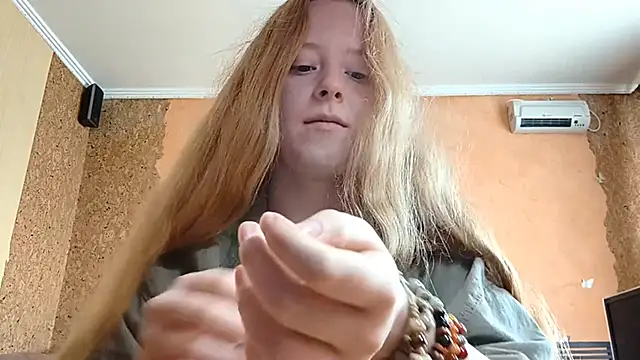 KateVibe_01 webcam