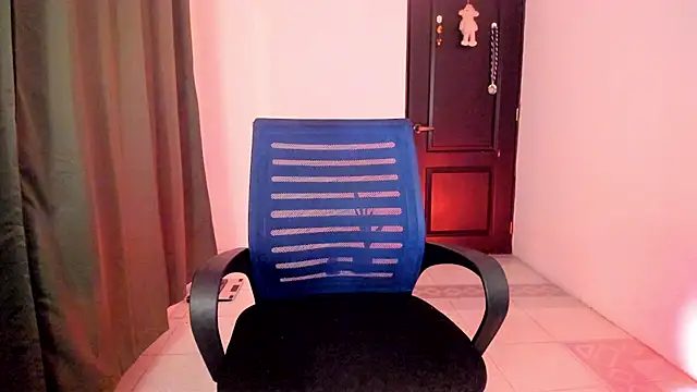 Lucia_Fuster webcam