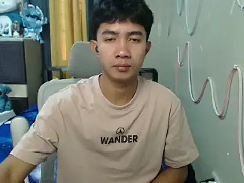 Ur_hottestjonny live sex cam