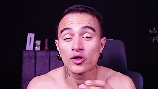 LiamDeep webcam