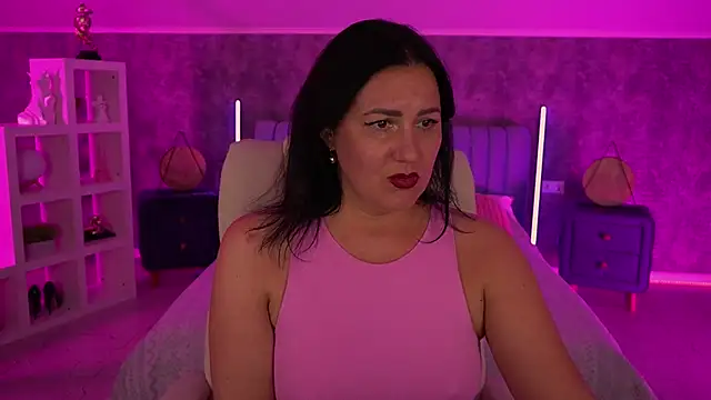 VelvetLuck webcam