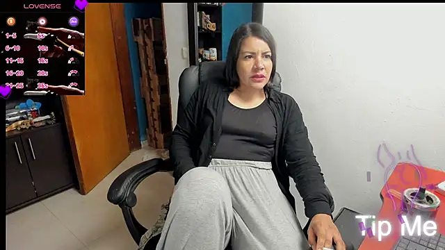 peanut_tangerine webcam