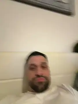 Yaraktisdan live sex cam