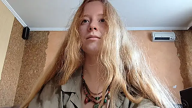 KateVibe_01 webcam