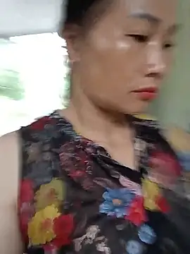 BlueGirlyeah webcam