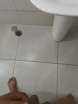 Gururonny07 webcam