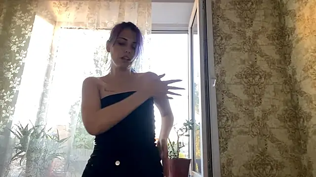 Helen18glo webcam