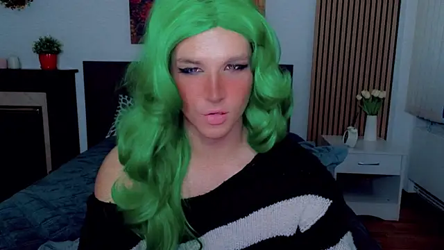 HelenSpellman webcam