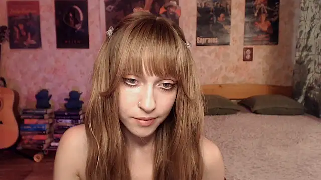 Friendly_Ellie webcam