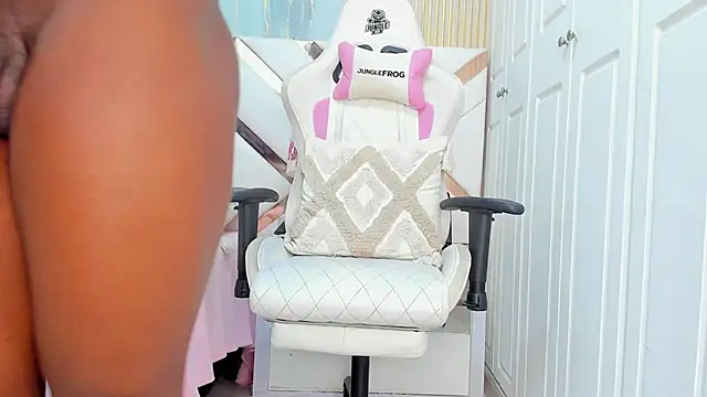 Model: BriggitteEbonny