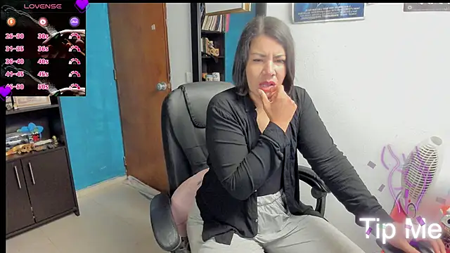peanut_tangerine webcam