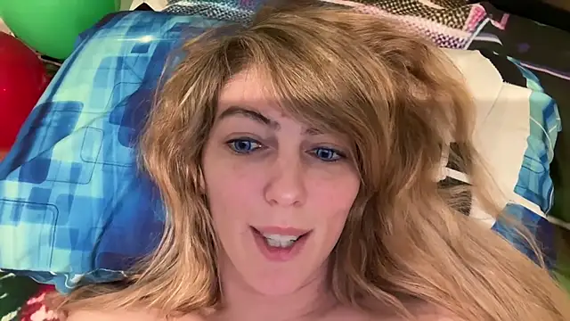CelestialRuby webcam
