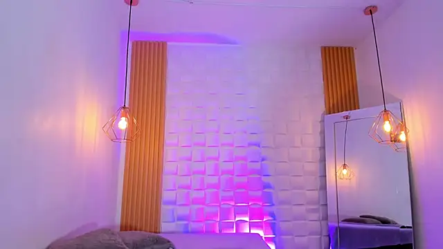 Valeryuzman_ webcam