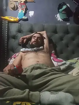hairy_mannn live cam on StripChat