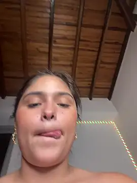 Sarasweet_sex webcam