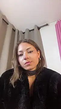 prettyamber - PrettyAmber's free webcam - UK Sex Cams