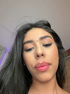 Rossie_Blooms webcam