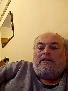 qzwxecrvtbynumi webcam