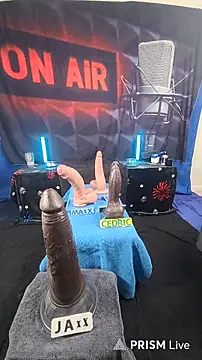 FantasyMan-BiWM webcam