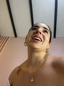 Vicky-Andrade webcam