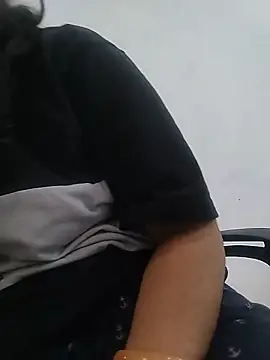 KAJALBHABHI_ webcam