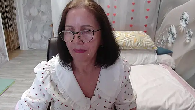 OlgaHottie webcam