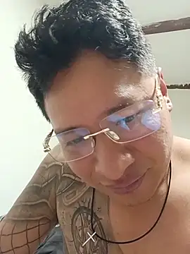 LucyCherry69 webcam