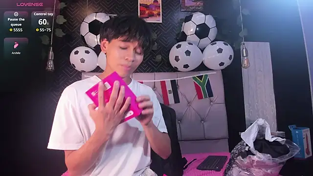 Ethan_Westt webcam