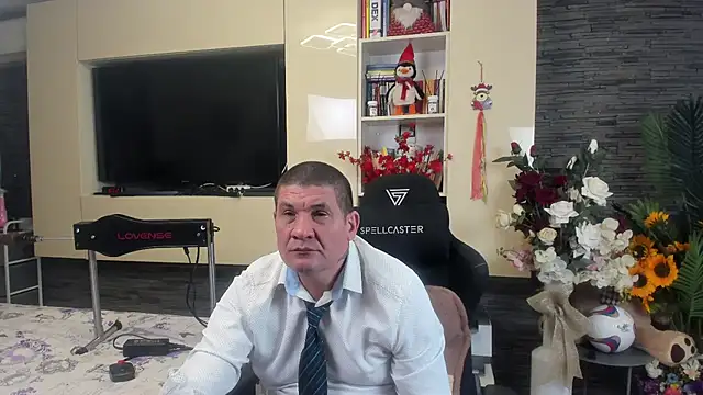 SpartacusDaddy48 webcam