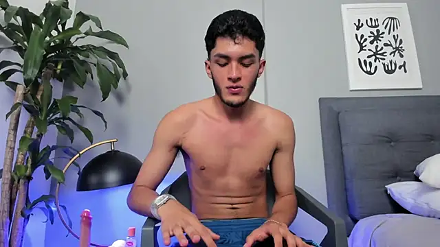 Tylerffoxx webcam