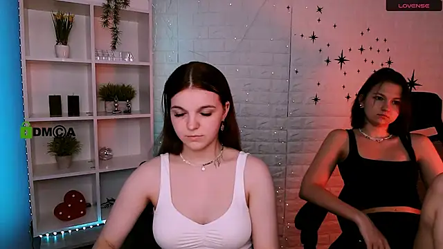 mikameovv webcam