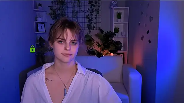 naya_may webcam
