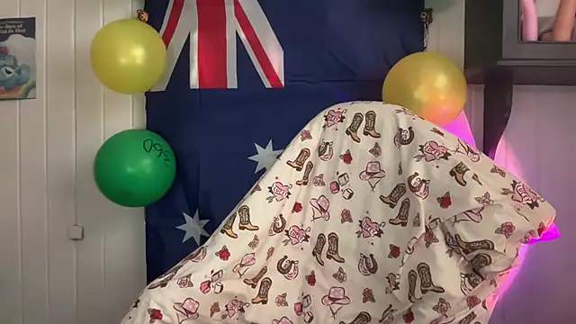 xopeachybaby webcam