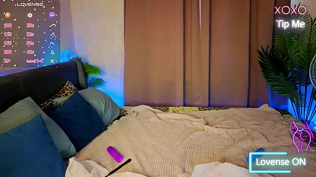 Ricki_Bloom webcam