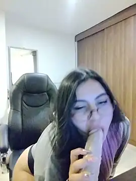 Roxxy_Sade webcam