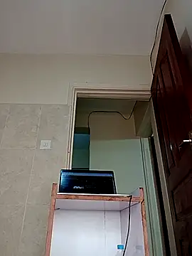 Naughtyfeli022 webcam