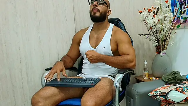 karymmusclet777 webcam