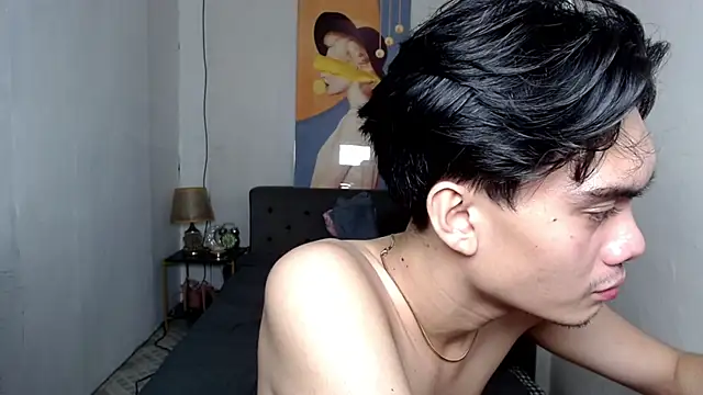 asian_cale webcam