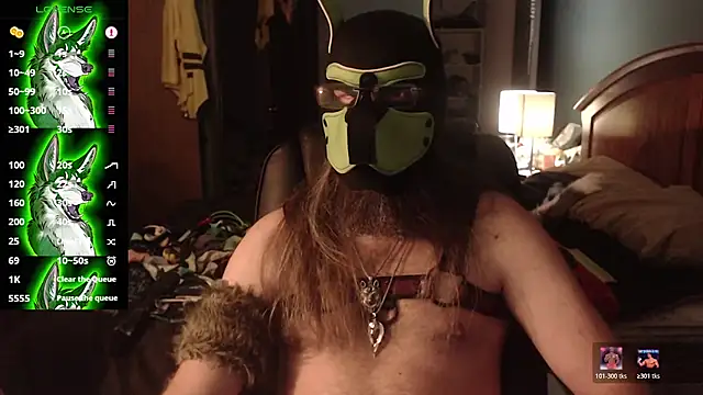 kinkywolf429 live cam on StripChat