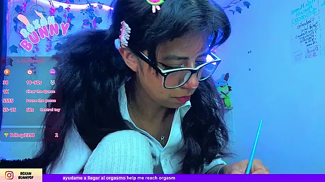Roxanbunny1 webcam