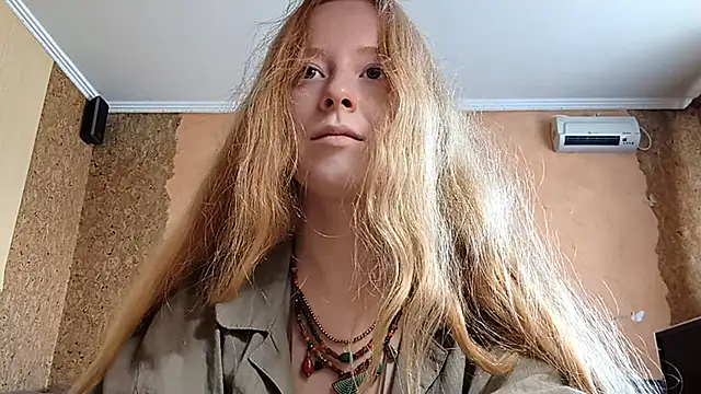 KateVibe_01 webcam