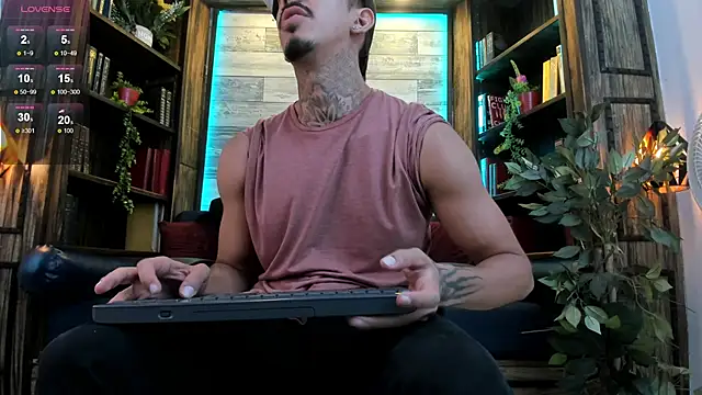 Donovan_Desmond webcam