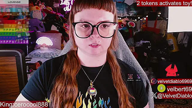 VelvetDiablo webcam