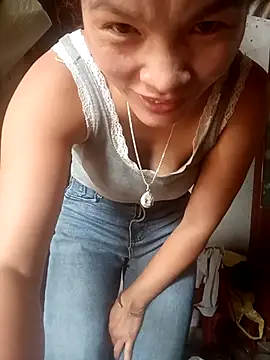nangmo live cam on StripChat