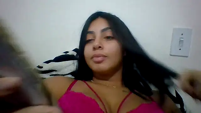 Nandinha777 live sex cam